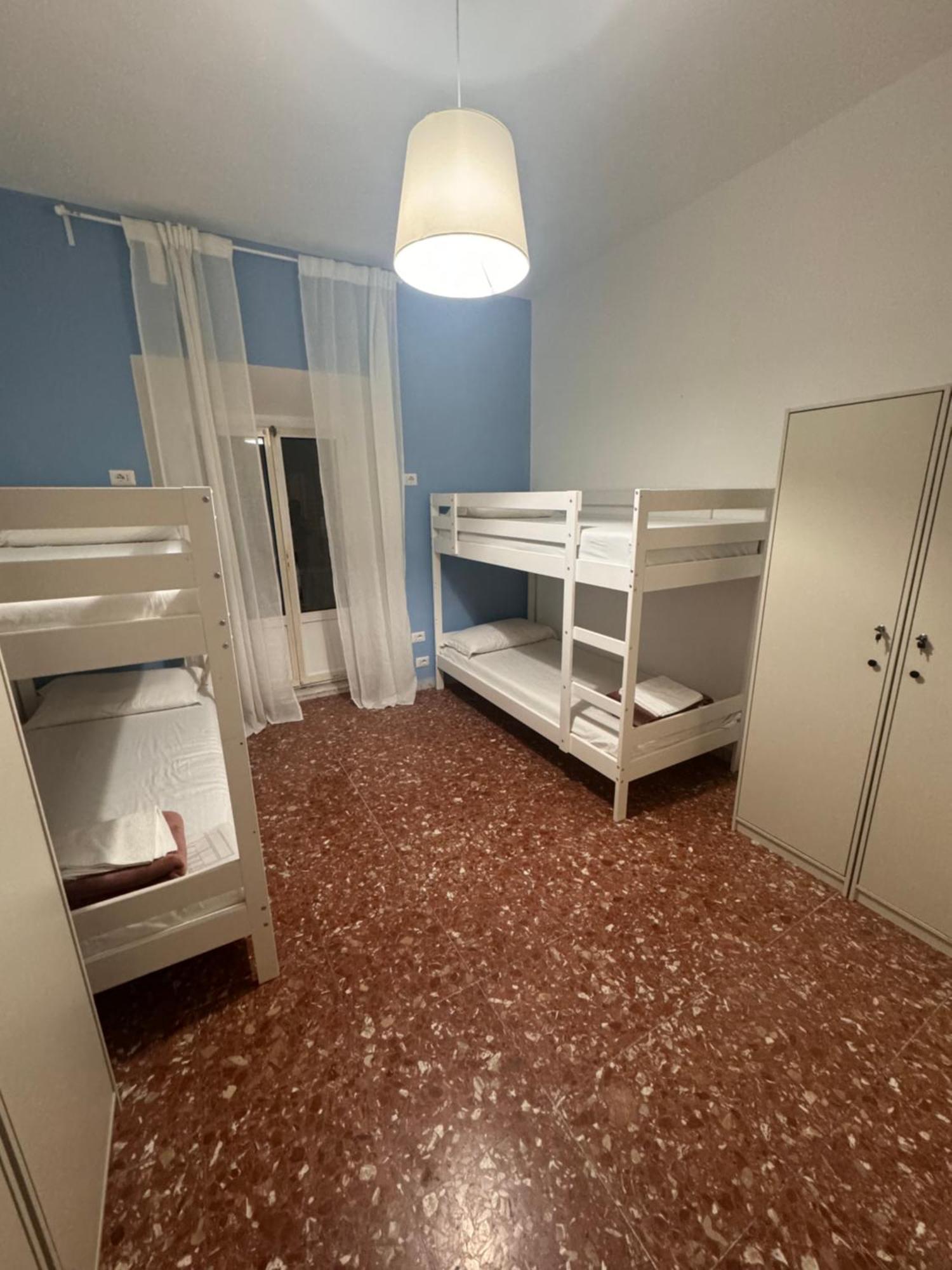 Albergue Baraka 24 Roma Exterior foto
